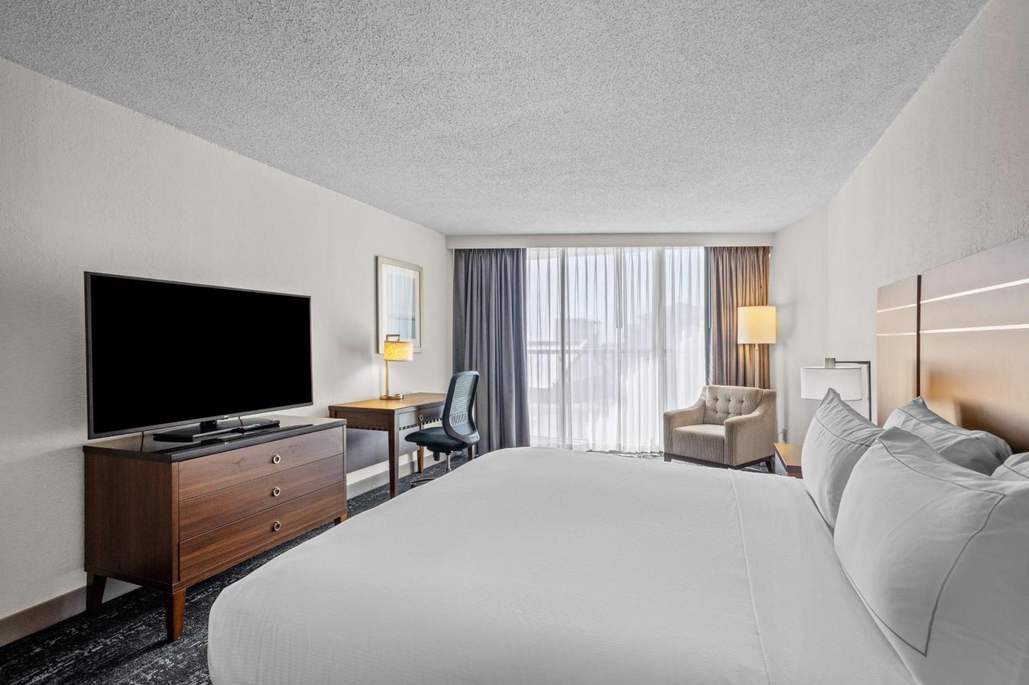 Doubletree By Hilton Atlantic Beach Oceanfront Extérieur photo