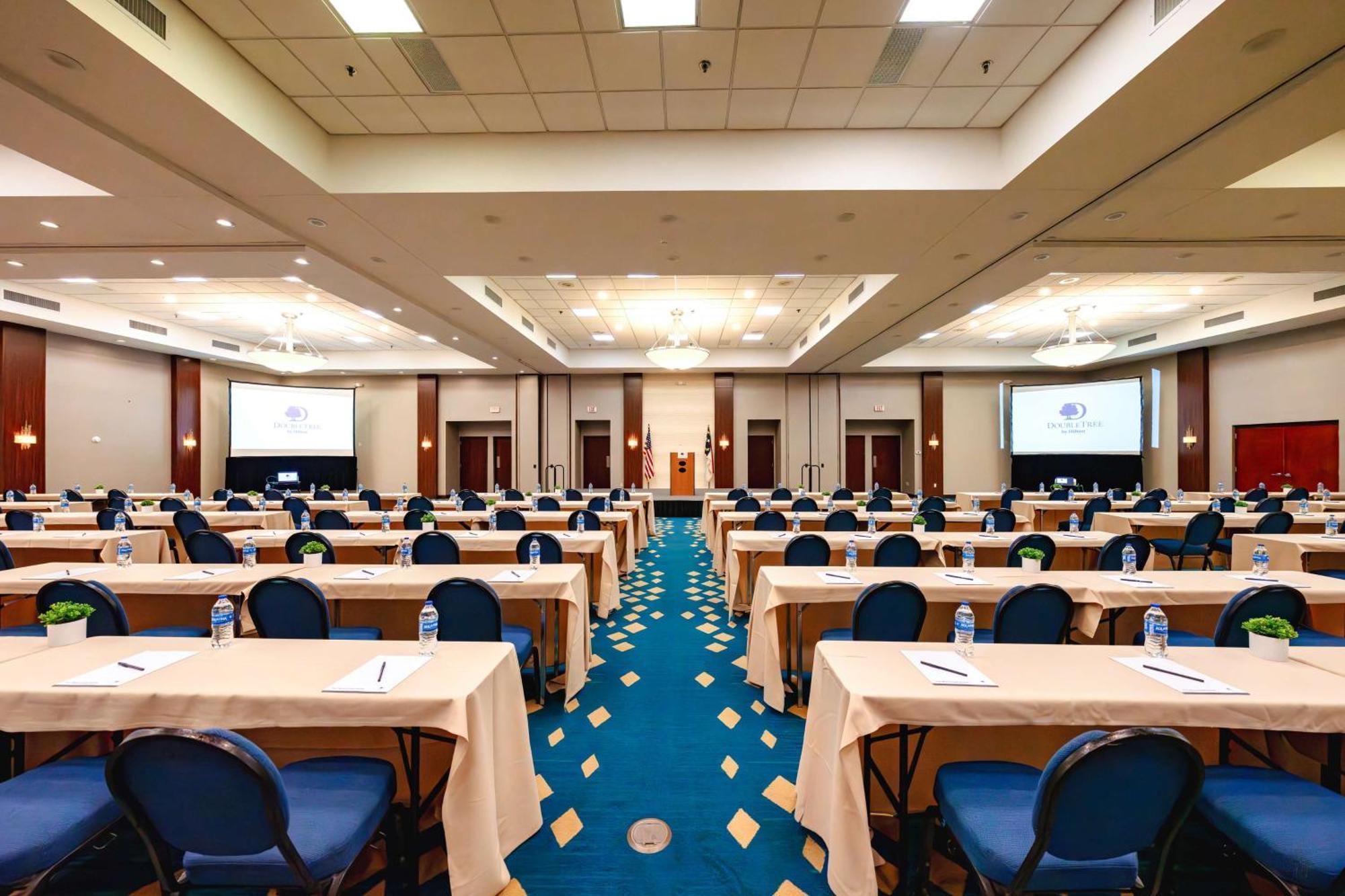Doubletree By Hilton Atlantic Beach Oceanfront Extérieur photo
